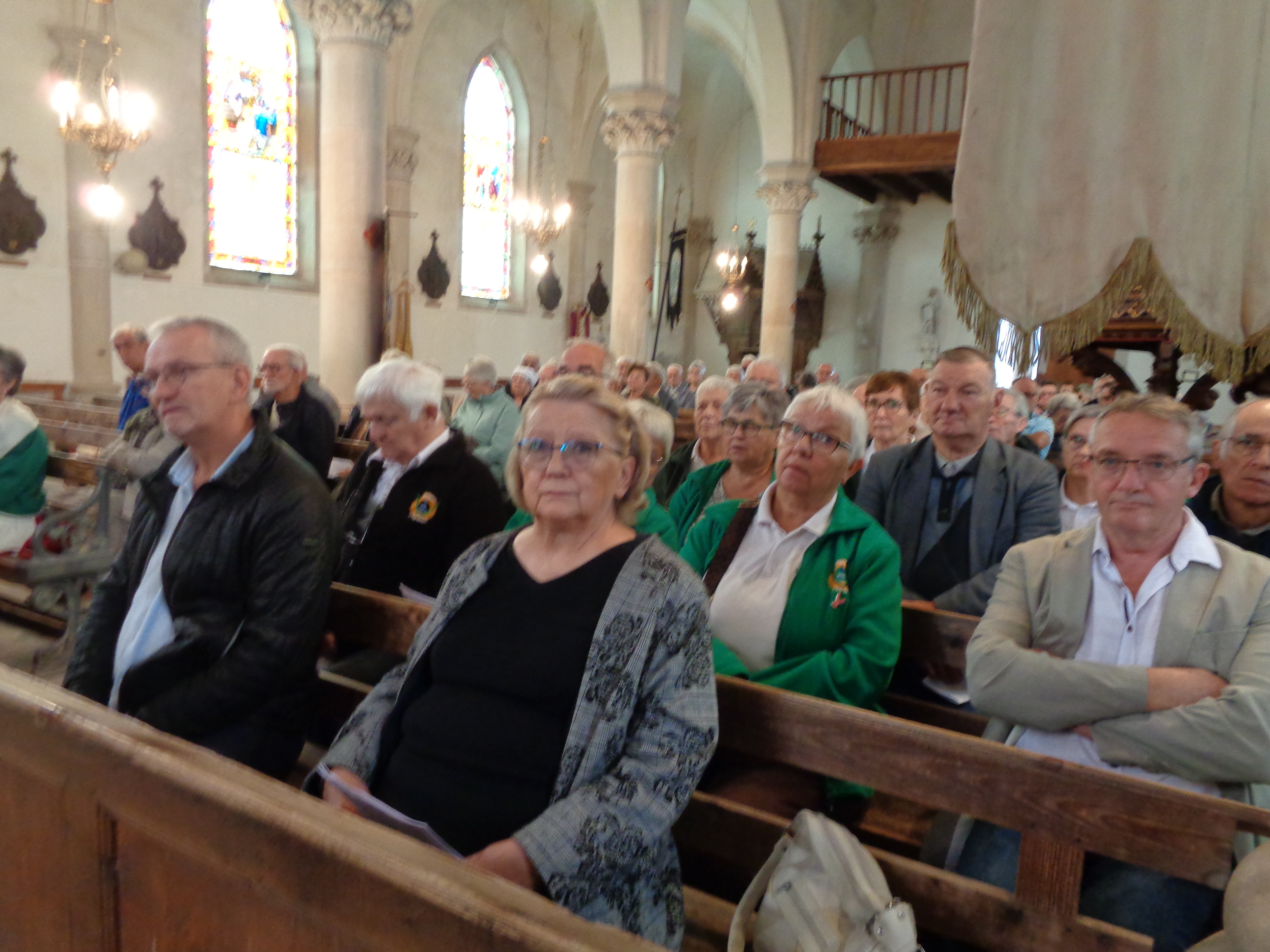 Messe animée par les patoisants des trois rivières